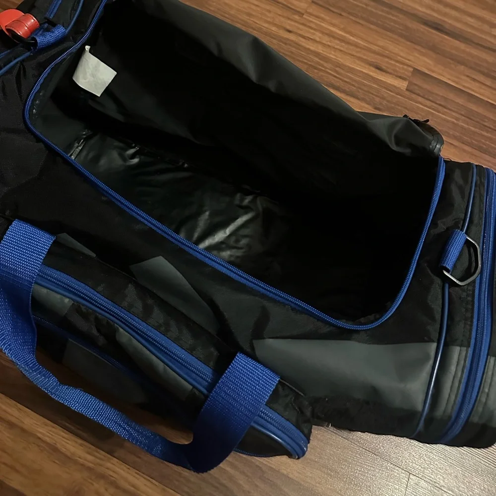 VTG 1994 World Cup USA Soccer Large Duffel Bag - Picture 7 of 15